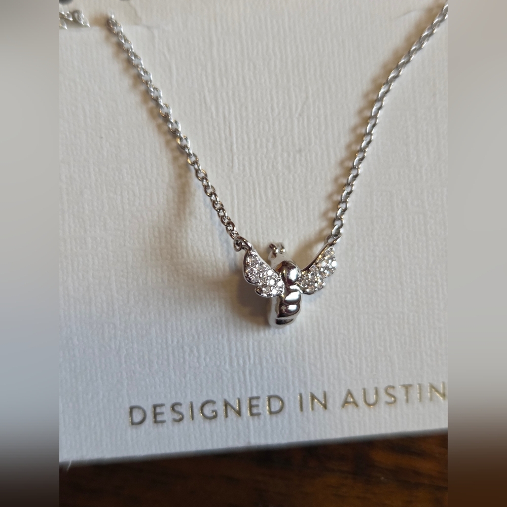 Silver Bee Pendant Necklace